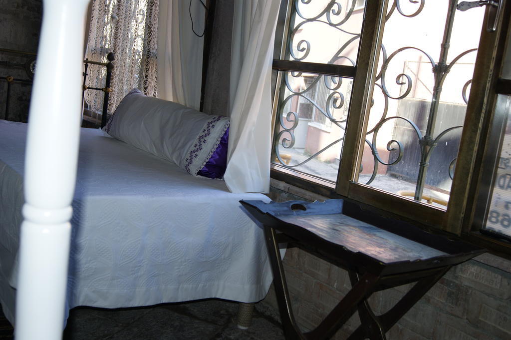 Mahzen Hotel Ayvalı 部屋 写真